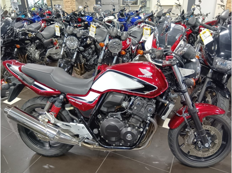 Мотоцикл Honda CB400SFA з пробігом 5327 km