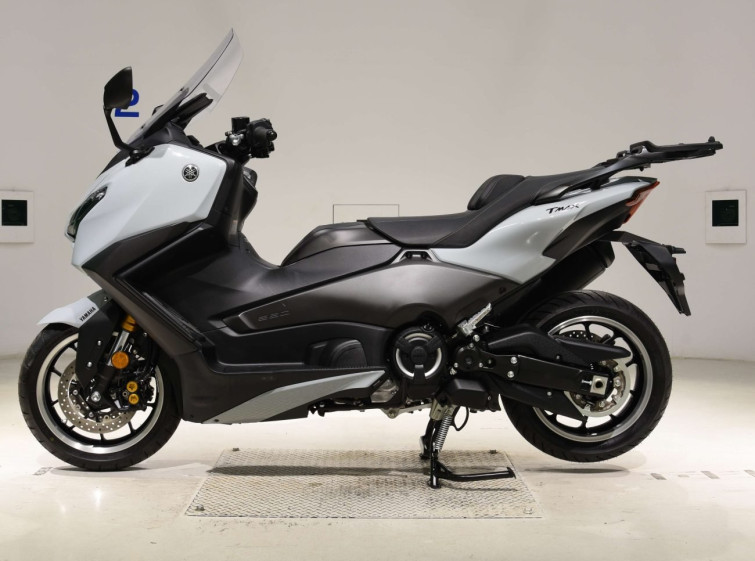 Мотоцикл Yamaha T-MAX560T с пробегом 602 km