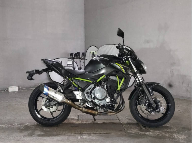 Мотоцикл Kawasaki Z650 з пробігом 36812 km