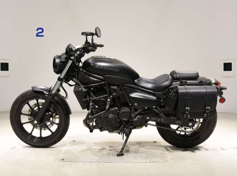 Мотоцикл Kawasaki ELIMINATOR400-3 з пробігом 2250 km