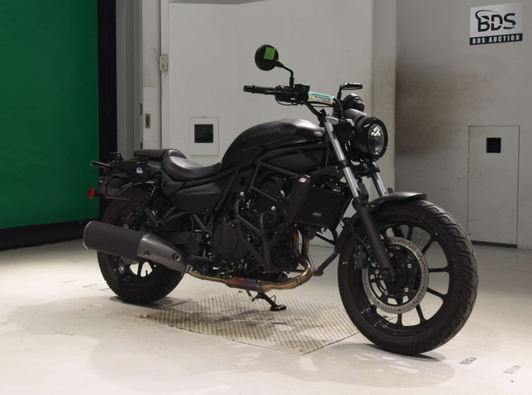 Мотоцикл Kawasaki ELIMINATOR400-3 з пробігом 2250 km