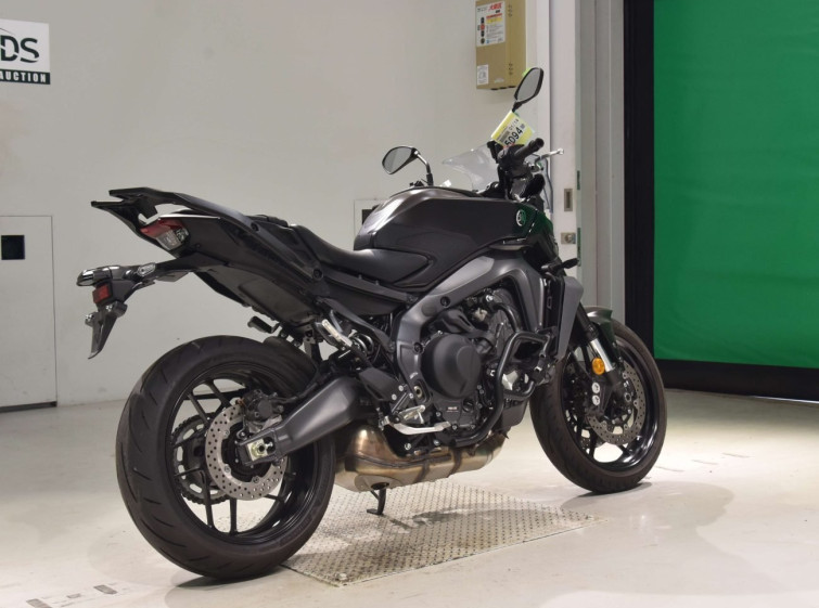 Мотоцикл Yamaha MT-09 з пробігом 2279 km