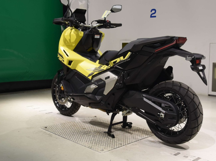 Мотоцикл Honda X-ADV750 з пробігом 487 km