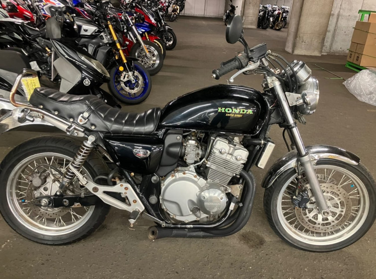 Мотоцикл Honda CB400FOUR