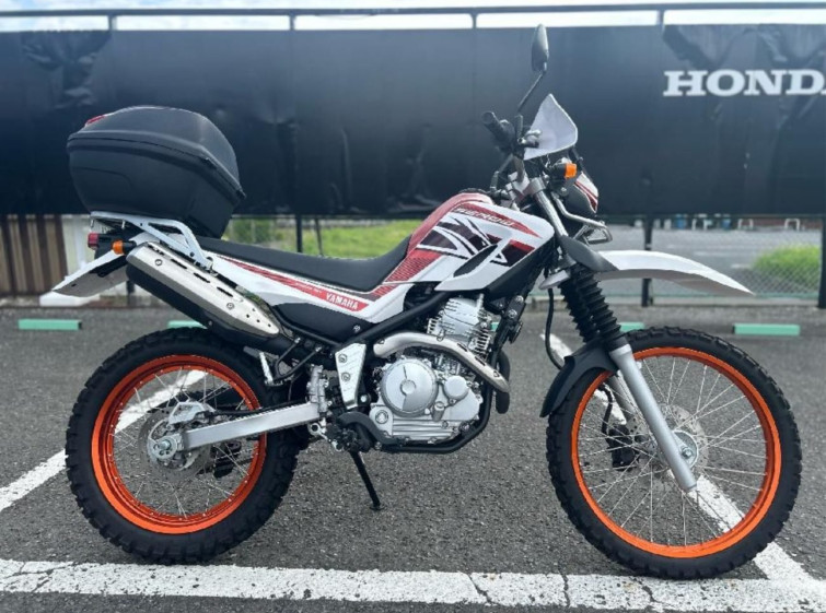 Мотоцикл Yamaha SEROW XT250 з пробігом 1780 km