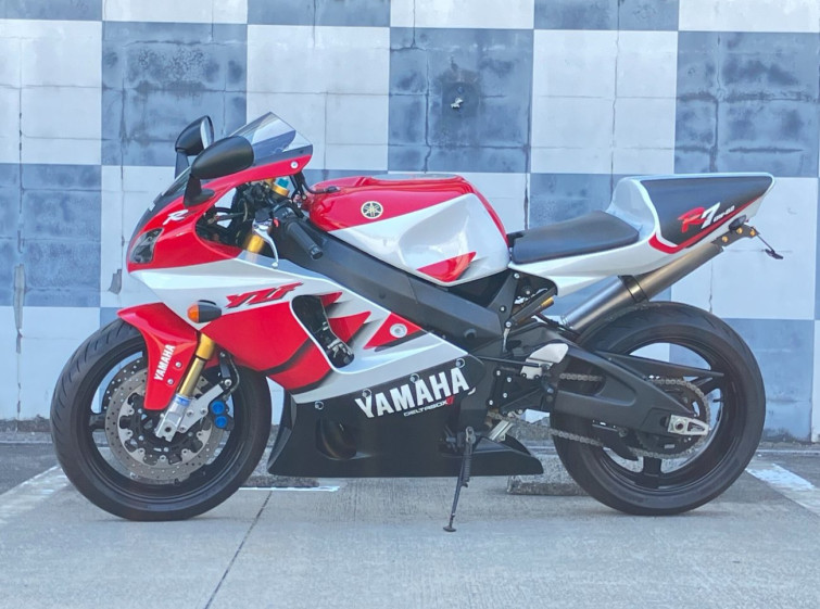 Мотоцикл Yamaha YZF-R7 с пробегом 3746 km