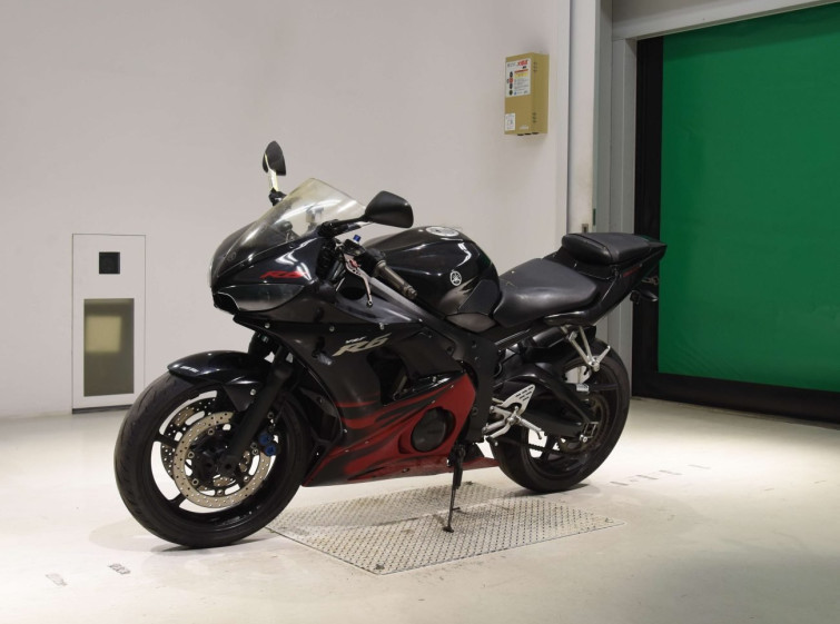 Мотоцикл Yamaha YZF-R6 з пробігом 82072 km