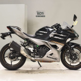 Мотоцикл Kawasaki NINJA250 с пробегом 4006 km
