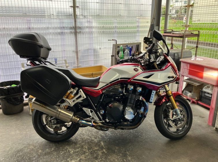 Мотоцикл Honda CB1300S BURGUNDY MODELE с пробегом 4380 km