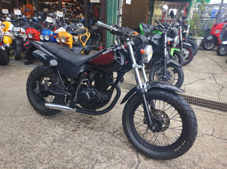 Мотоцикл Yamaha TW200 с пробегом 7001 km