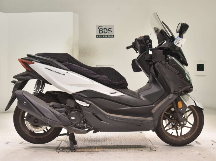 Мотоцикл Honda FORZA-6 с пробегом 32461 km
