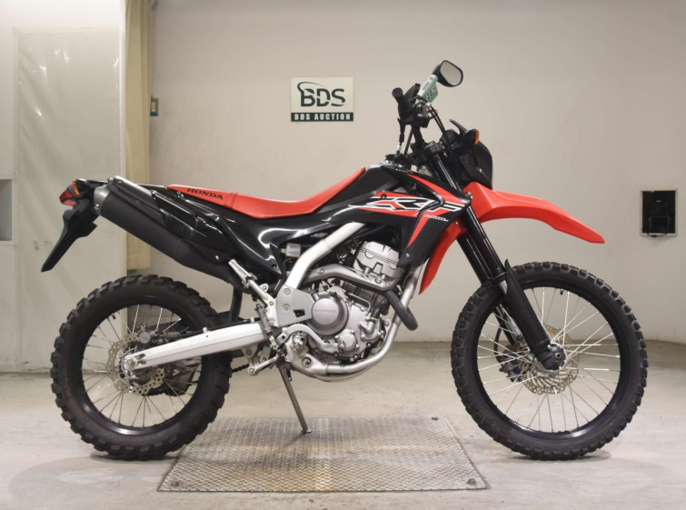 Мотоцикл Honda CRF250L с пробегом 9768 km
