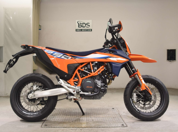 Мотоцикл KTM 690 SMC R с пробегом 2 km