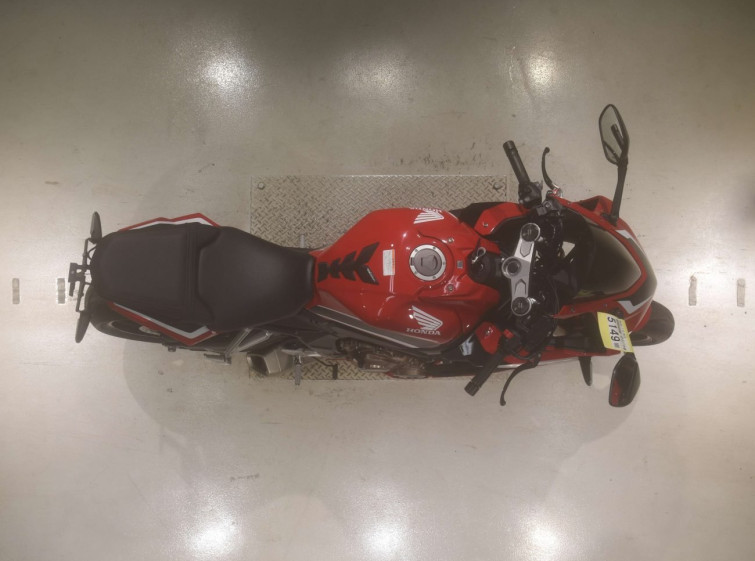 Мотоцикл Honda CBR650R з пробігом 7456 km