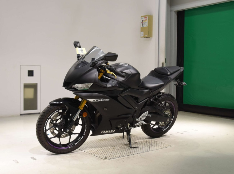 Мотоцикл Yamaha YZF-R25 с пробегом 15787 km