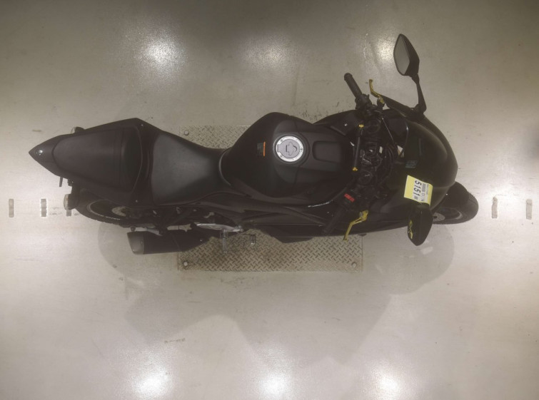 Мотоцикл Yamaha YZF-R25 с пробегом 15787 km