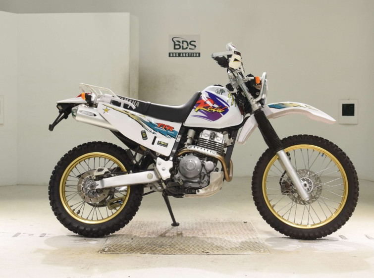 Мотоцикл Yamaha TT250R RAID с пробегом 20663 km