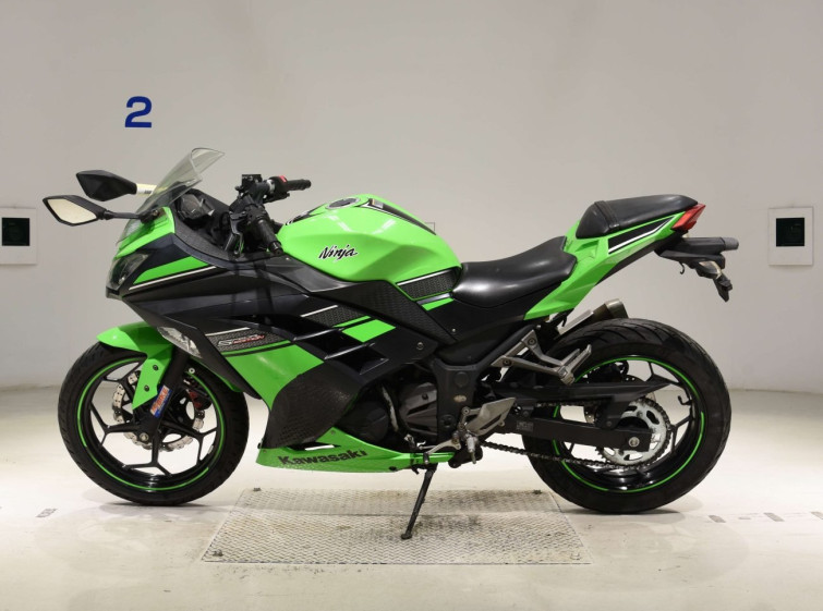 Мотоцикл Kawasaki NINJA250 с пробегом 66967 km