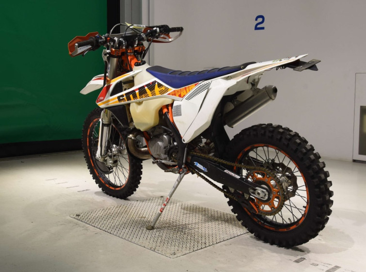 Мотоцикл KTM 250EXC SIXDAYS с пробегом 3124 km