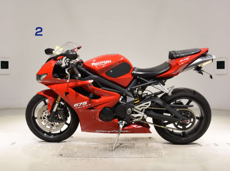 Мотоцикл Triumph DAYTONA 675 з пробігом 44469 km