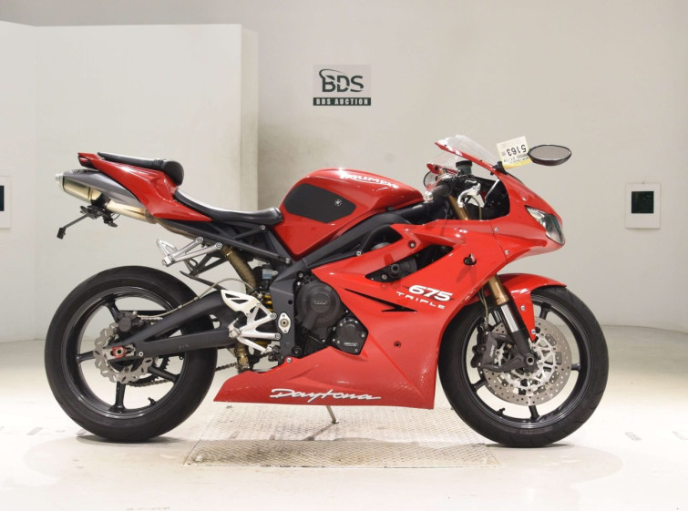 Мотоцикл Triumph DAYTONA 675 з пробігом 44469 km