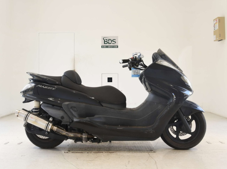 Мотоцикл Yamaha MAJESTY 250 с пробегом 24430 km