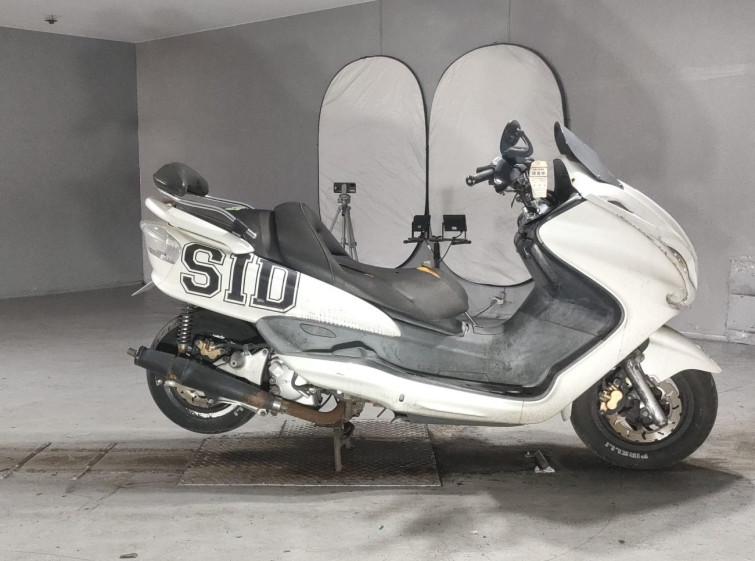 Мотоцикл Yamaha MAJESTY 250C