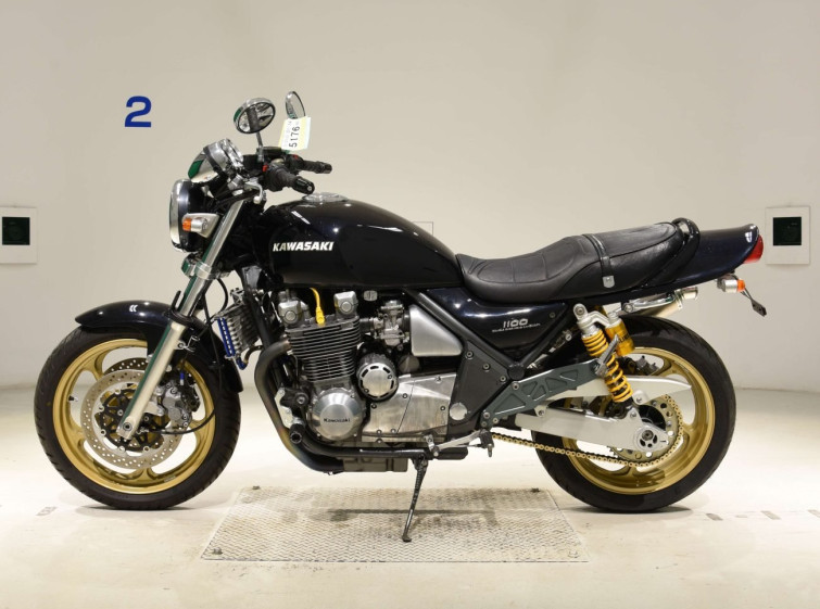 Мотоцикл Kawasaki ZEPHYR1100 з пробігом 8592 km