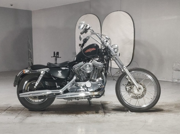 Мотоцикл HD SPORTSTER SEVENTY-TWO XL1200V с пробегом 38079 km