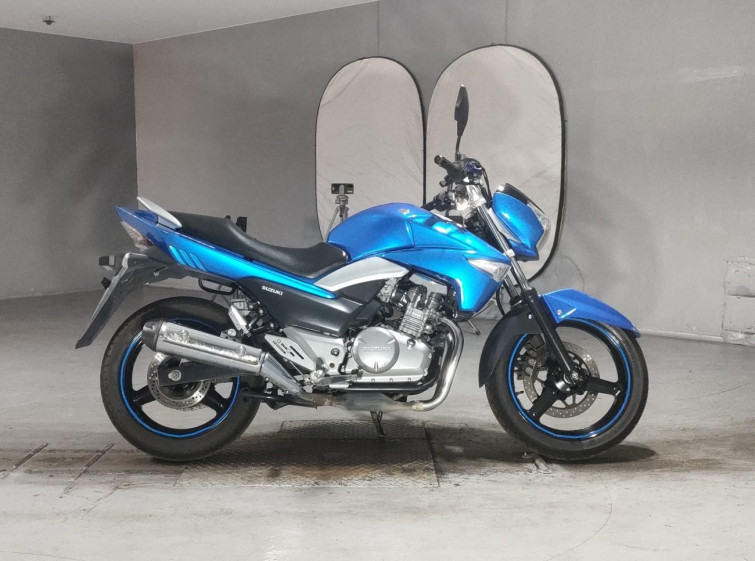 Мотоцикл Suzuki GSR250 с пробегом 45114 km