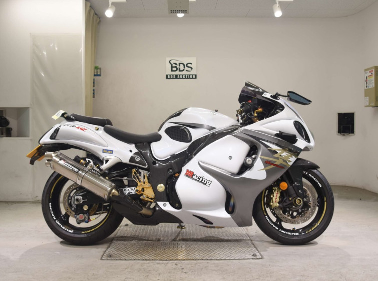Мотоцикл Suzuki GSX1300R HAYABUSA з пробігом 19403 m