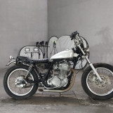 Мотоцикл Yamaha SR400 с пробегом 20027 km