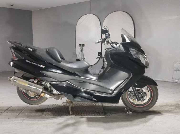 Мотоцикл Suzuki SKYWAVE 250S
