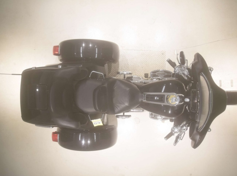 Мотоцикл HD ELECTRA GLIDE FLHTCU1750 TRIKE с пробегом 12169 km