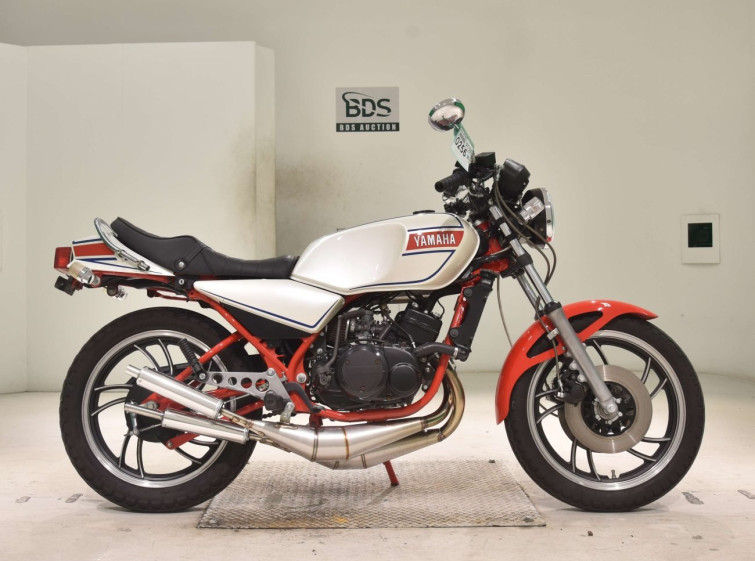 Мотоцикл Yamaha RZ250 з пробігом 11587 km