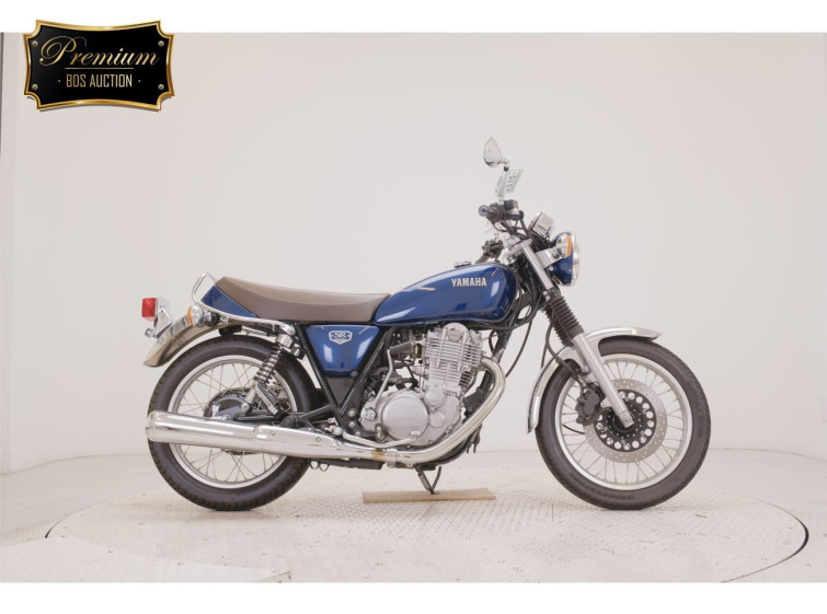 Мотоцикл Yamaha SR400 с пробегом 5235 km