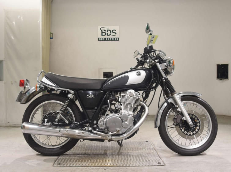 Мотоцикл Yamaha SR400 с пробегом 6621 km