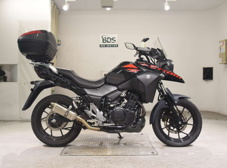 Мотоцикл Suzuki V-STROM DL250 з пробігом 8385 km