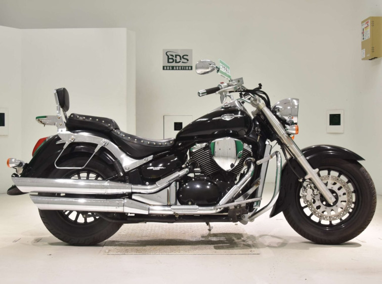 Мотоцикл Suzuki INTRUDER 400 CLASSIC с пробегом 2888 km