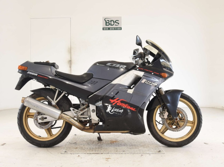 Мотоцикл Honda CBR250R з пробігом 31721 km