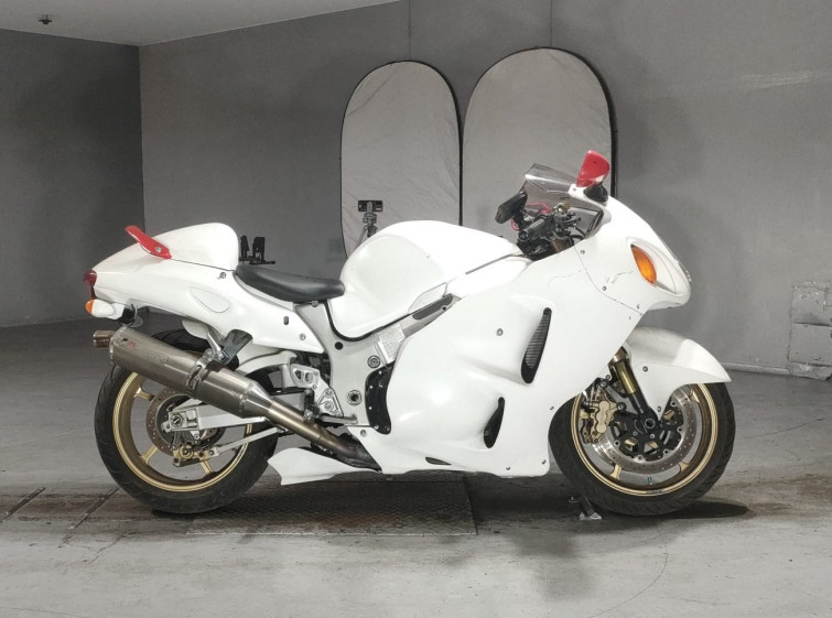 Мотоцикл Suzuki GSX1300R HAYABUSA з пробігом 36228 km