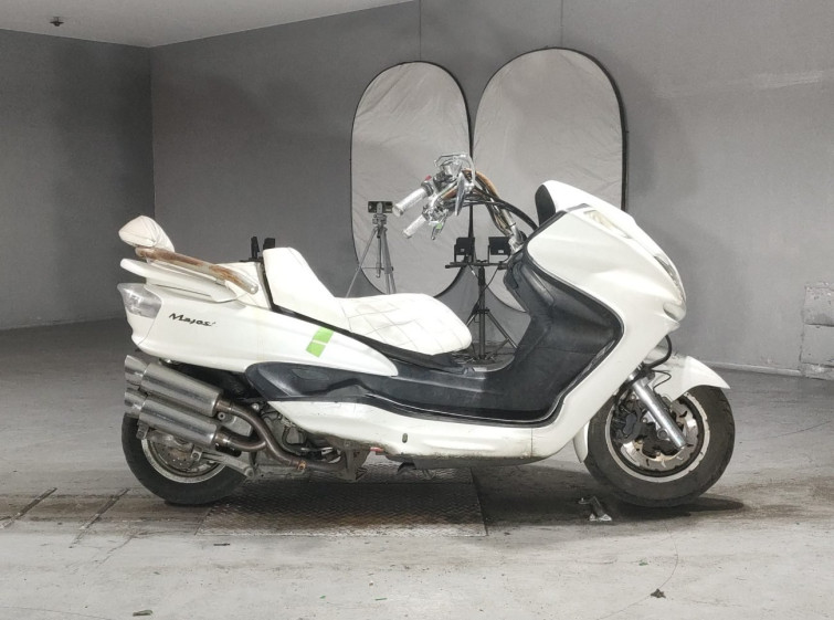 Мотоцикл Yamaha MAJESTY 250