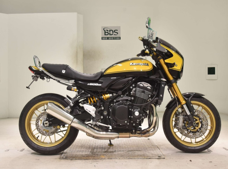Мотоцикл Kawasaki Z900RS с пробегом 664 km