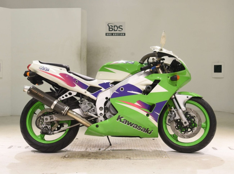 Мотоцикл Kawasaki ZXR400 с пробегом 37104 km