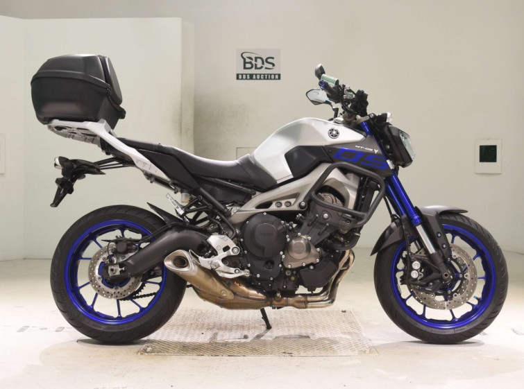 Мотоцикл Yamaha MT-09 с пробегом 27265 km