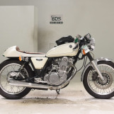 Мотоцикл Yamaha SR400 с пробегом 8955 km