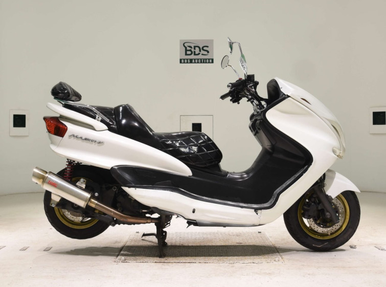 Мотоцикл Yamaha MAJESTY 250C с пробегом 33074 km