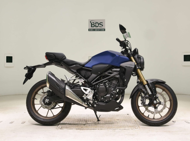 Мотоцикл Honda CB250RA с пробегом 2535 km