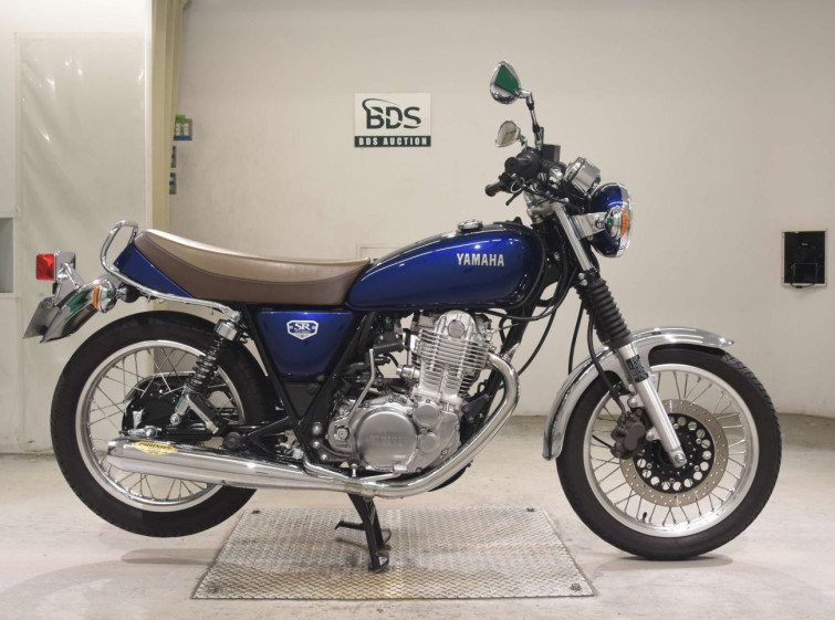 Мотоцикл Yamaha SR400 с пробегом 8564 km