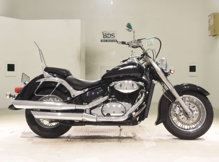 Мотоцикл Suzuki INTRUDER 400 CLASSIC с пробегом 33556 km